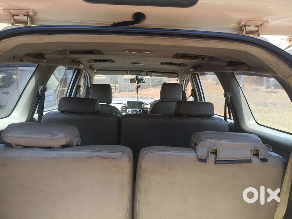 Toyota Innova 2013