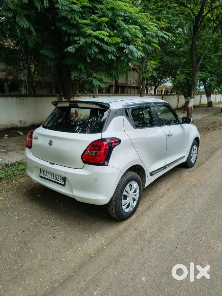 Maruti Suzuki Swift 2024 Petrol Manual Owner 1st