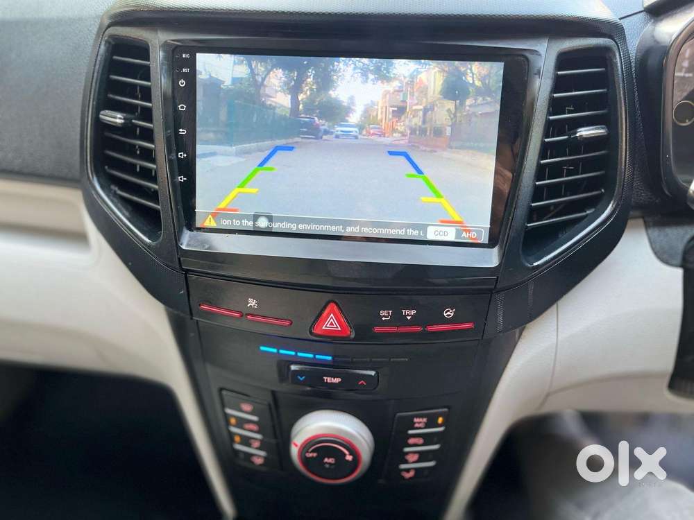 Mahindra Xuv300 W4, 2022, Petrol