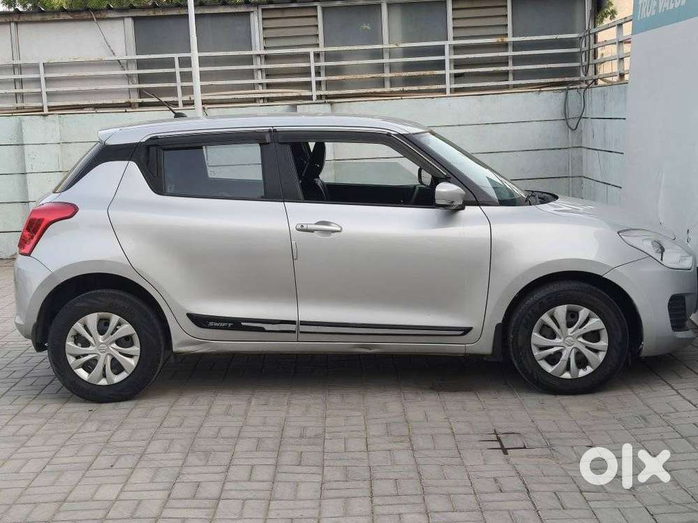 Maruti Suzuki Swift 2018 Vxi, 2019, Petrol