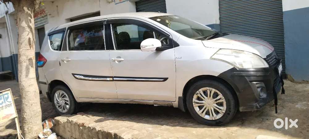 Maruti Suzuki Ertiga 2013 Diesel 998652 Km Driven