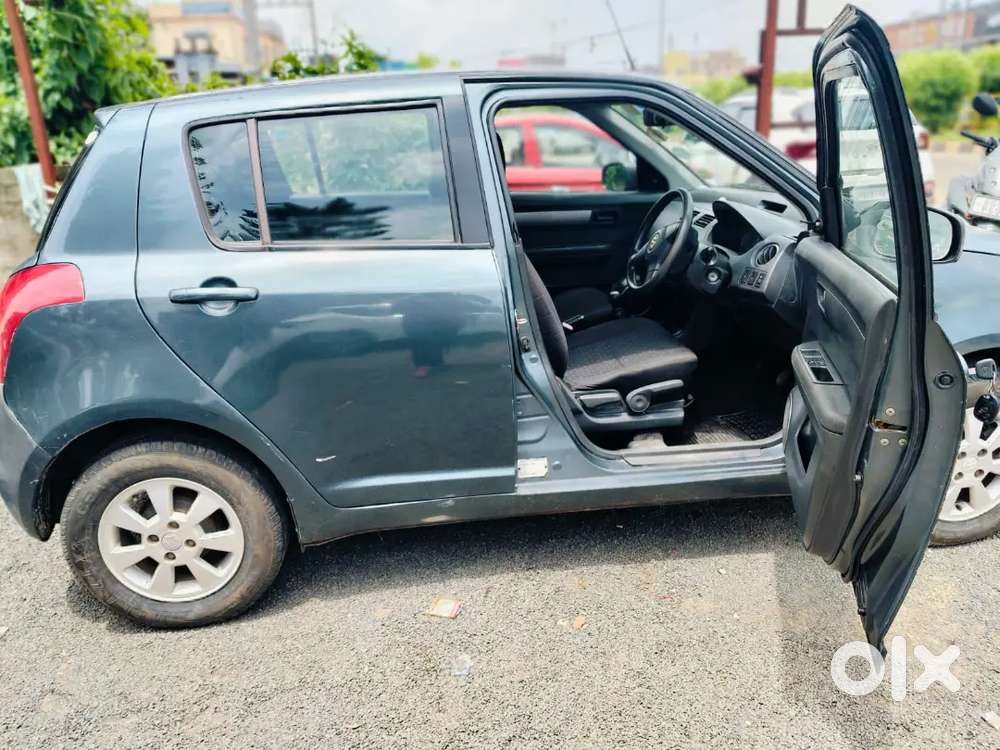 Maruti Suzuki Swift Zxi