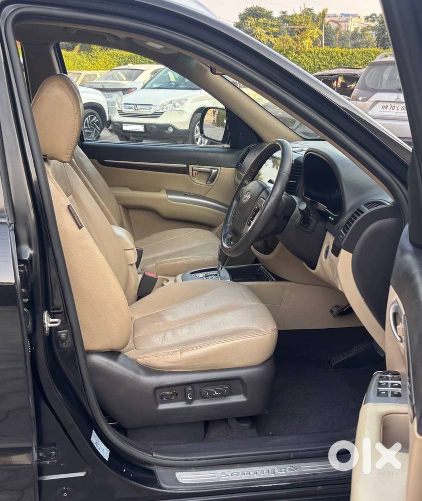 Hyundai Santa Fe 4wd At 2013, 86000 Kms Chandigarh Registration.