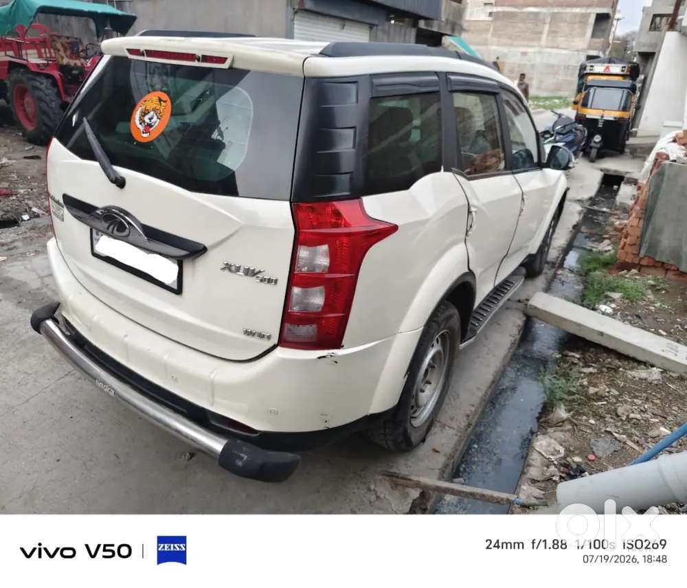 Mahindra Xuv500 Diesel 2017 ( Mh 30 Passing )