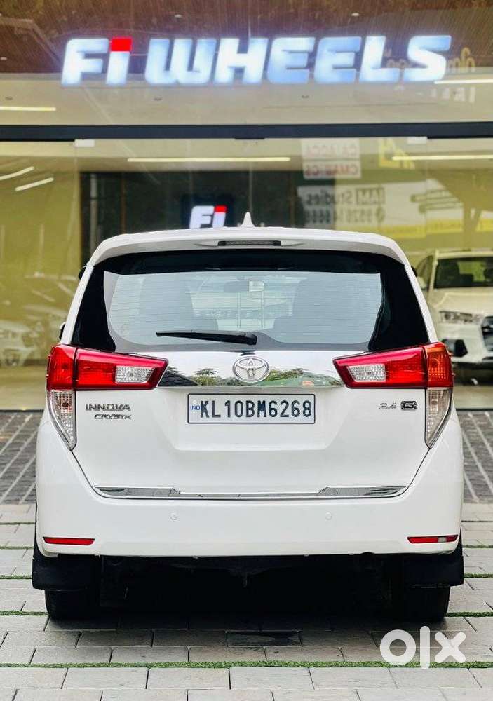 Toyota Innova Crysta 2.4 G Mt, 2017, Diesel