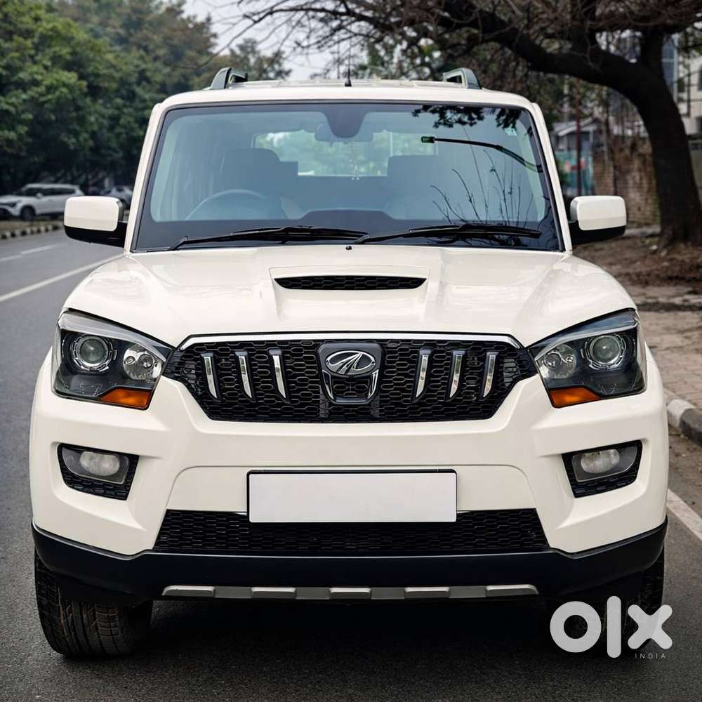 Mahindra Scorpio S10 At 2wd, 2017