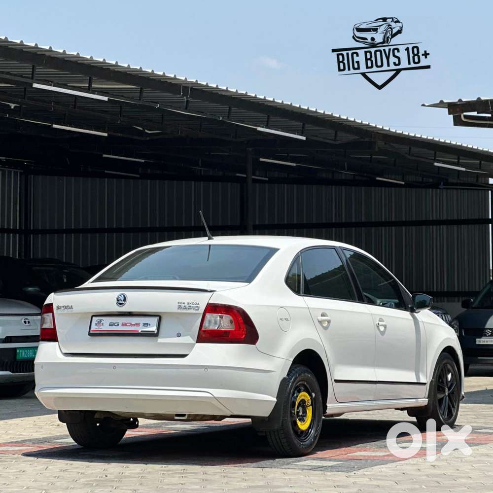 Skoda Rapid 1.0 Tsi Ambition, 2021, Petrol