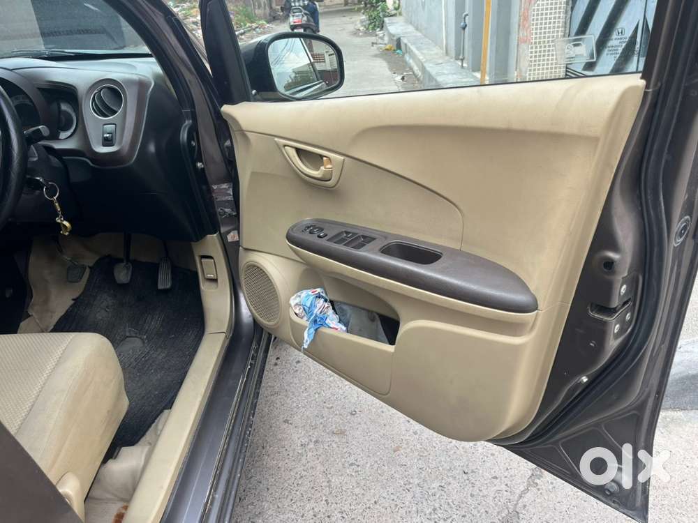 Honda Brio Petrol Manual 2012