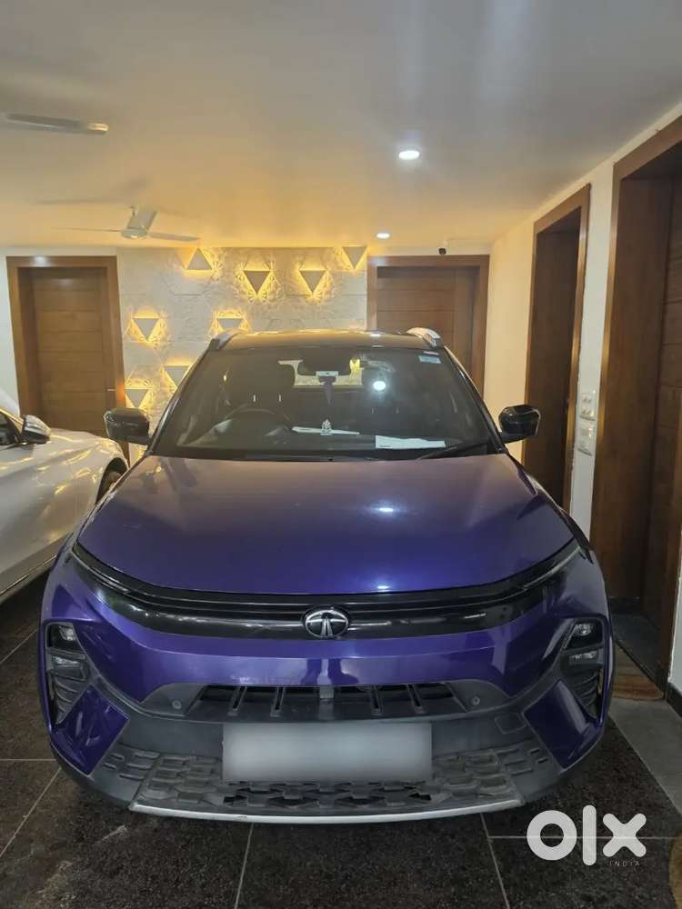 Tata Nexon 2024 Purple. Petrol Automatic Dca. Perfect Condition 20k Km