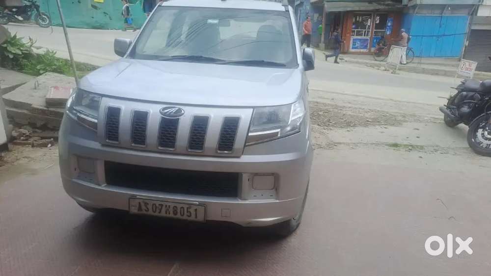 Mahindra Tuv 300 2015