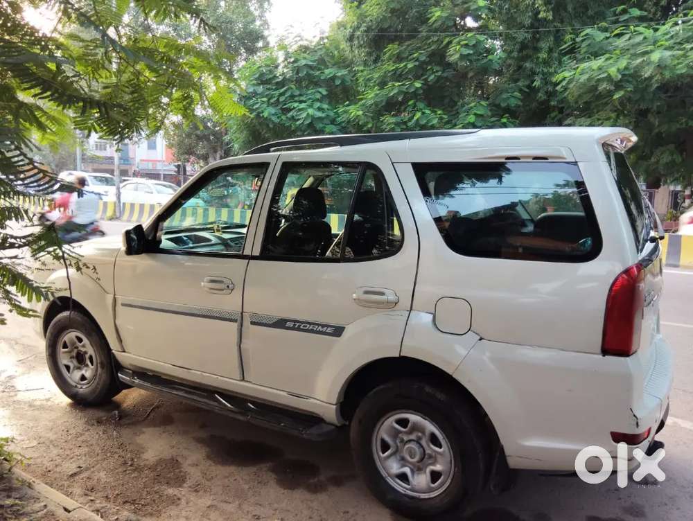 Tata Safari Storme 2017 Diesel Manual