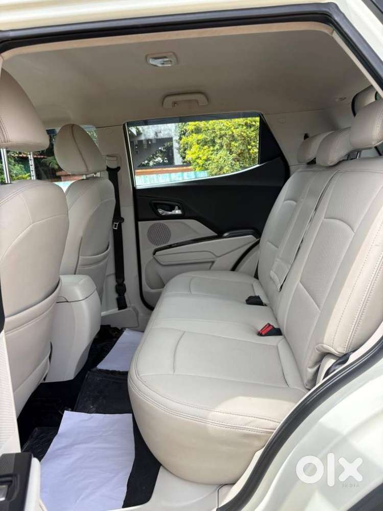 Mahindra Xuv300 W8 Diesel, 2020, Diesel