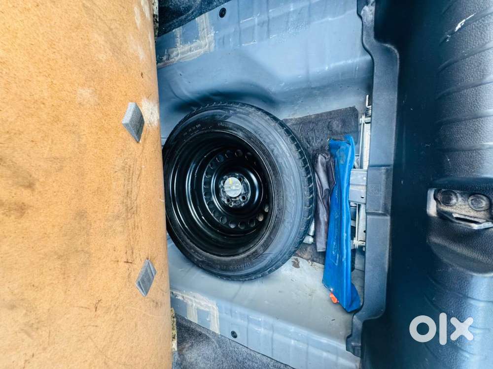 Honda City V At Sunroof, 2016, Petrol