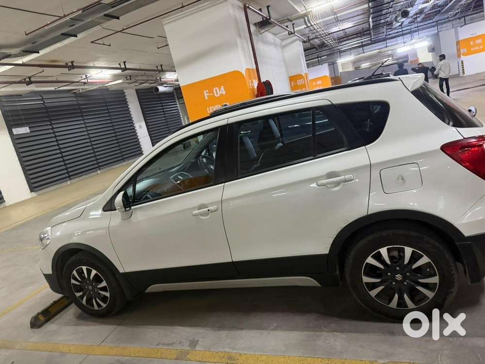 Maruti Suzuki S-cross 2021 Petrol Well Maintained