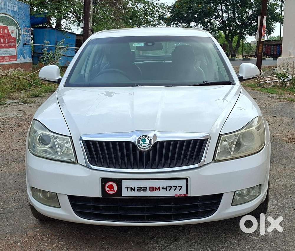 Skoda Laura 1.9 Tdi Mt Ambiente, 2010, Diesel