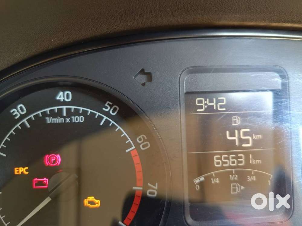 Skoda Rapid Dec 2014 Model For Sale