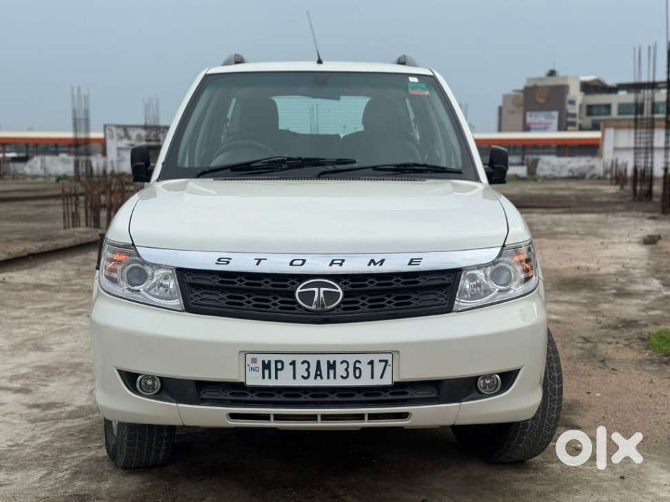 Tata Safari Storme Vx, 2015, Diesel