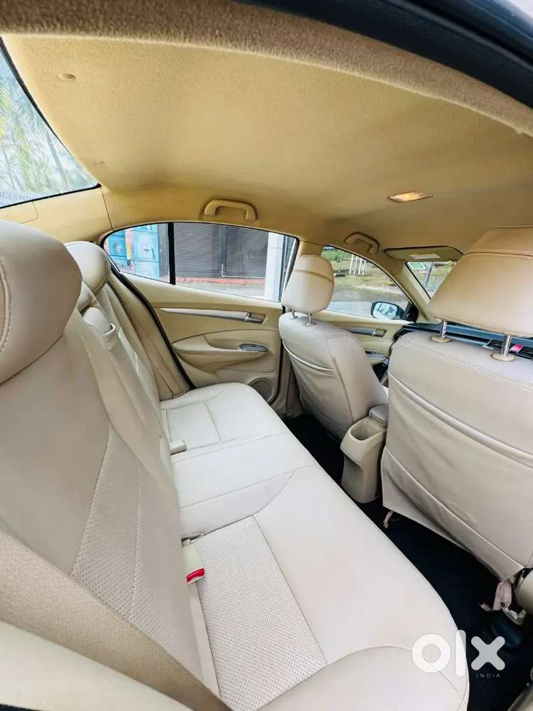 Honda City 2011 V I-vtec Petrol Manual – Well Maintained