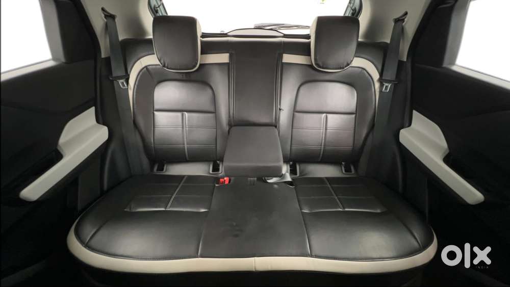 Tata Punch Creative Amt, 2023, Petrol