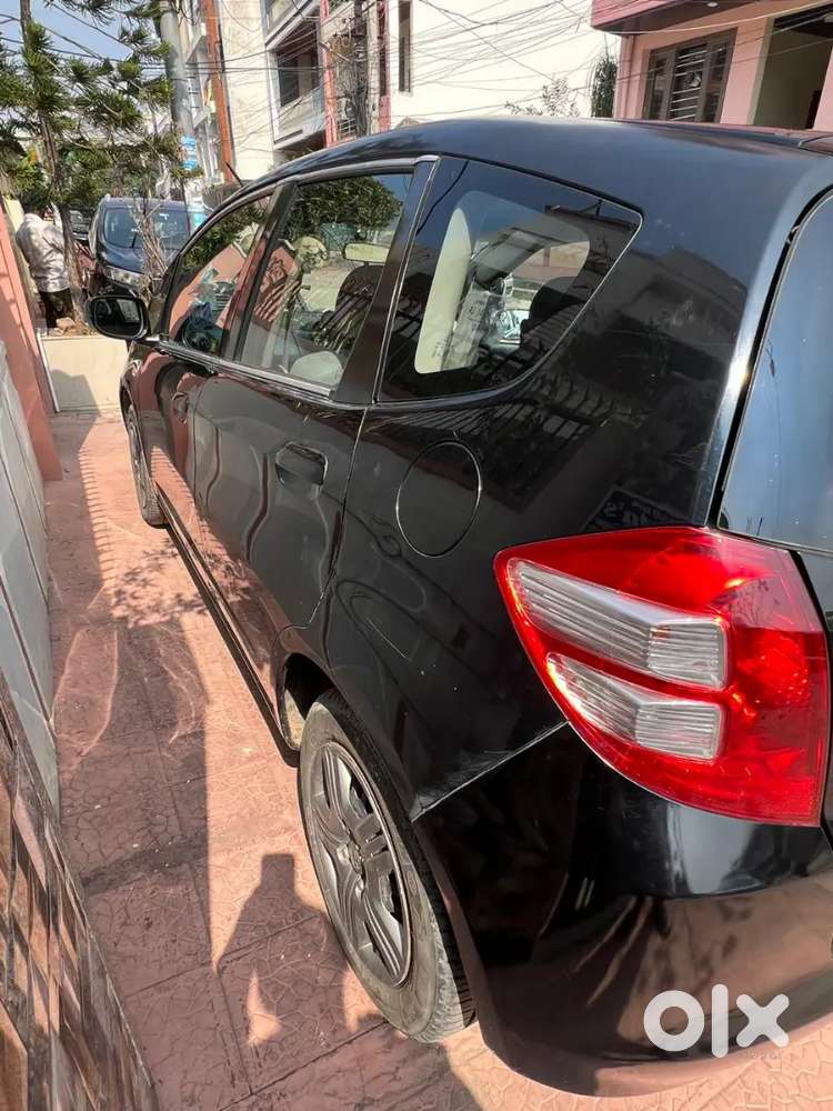 Honda Jazz 2010 Petrol 95000 Km Driven