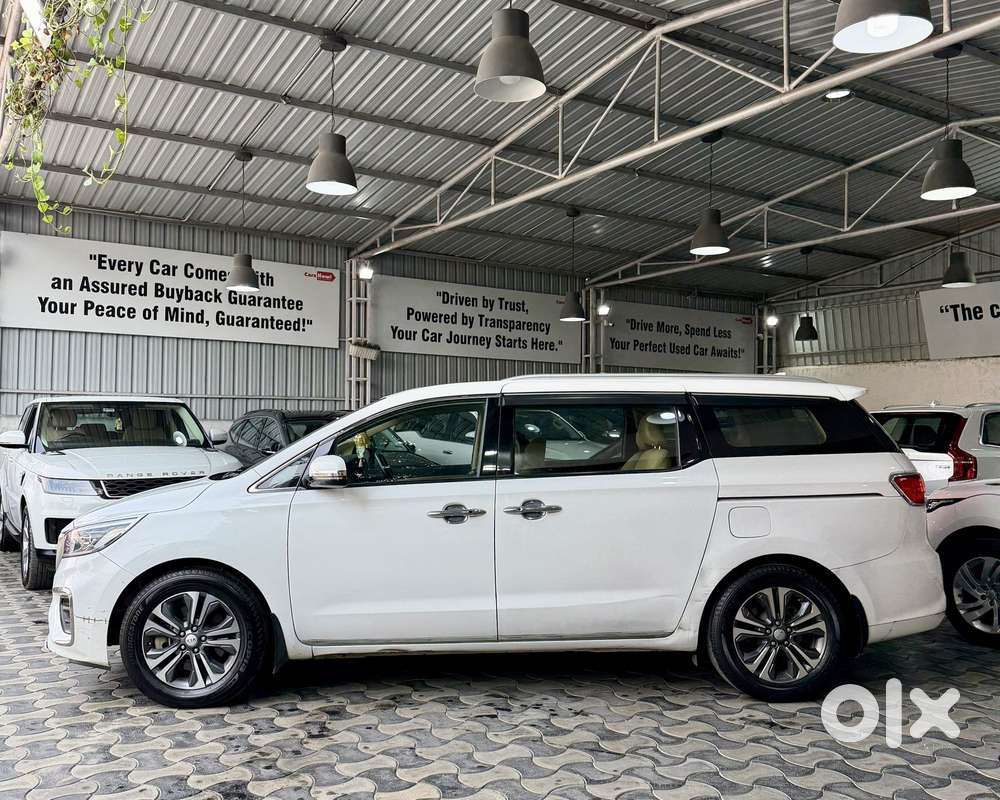 Kia Carnival Premium, 2020, Diesel
