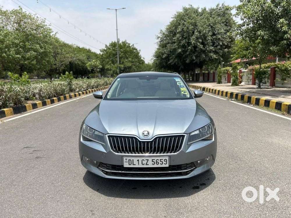 Skoda Superb Lk 1.8 Tsi At, 2018, Petrol