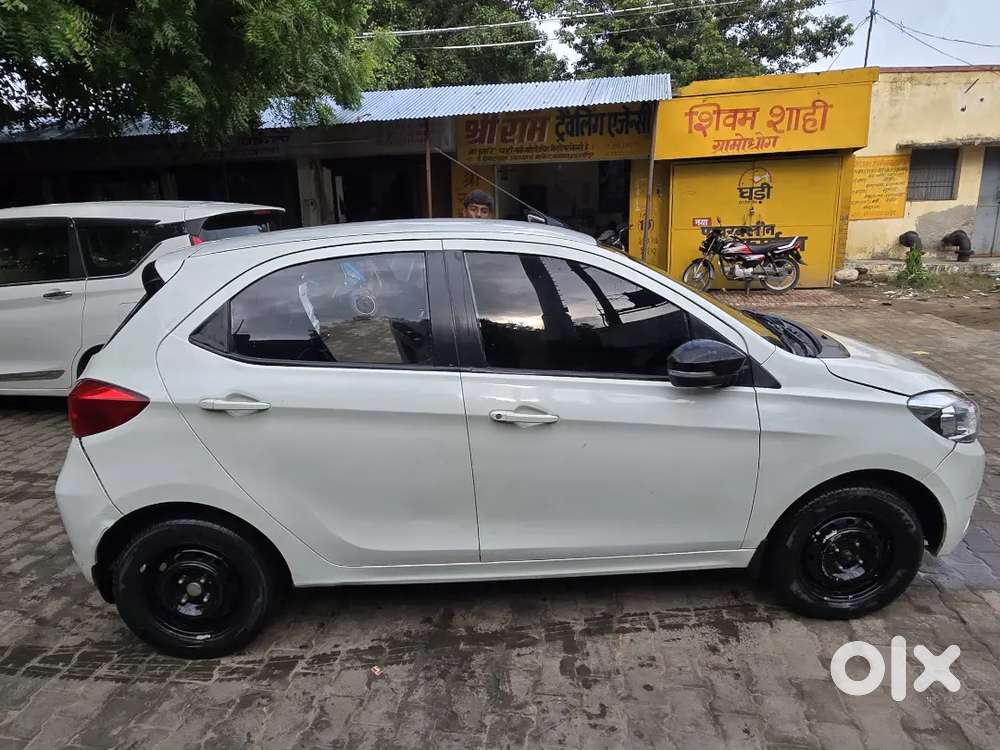 Tata Tiago Xz Opt 2017
