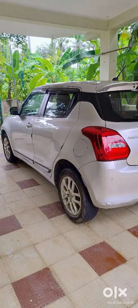 Maruti Suzuki New-gen Swift 2018 Petrol 39000 Km Driven
Swift Zxi Amt