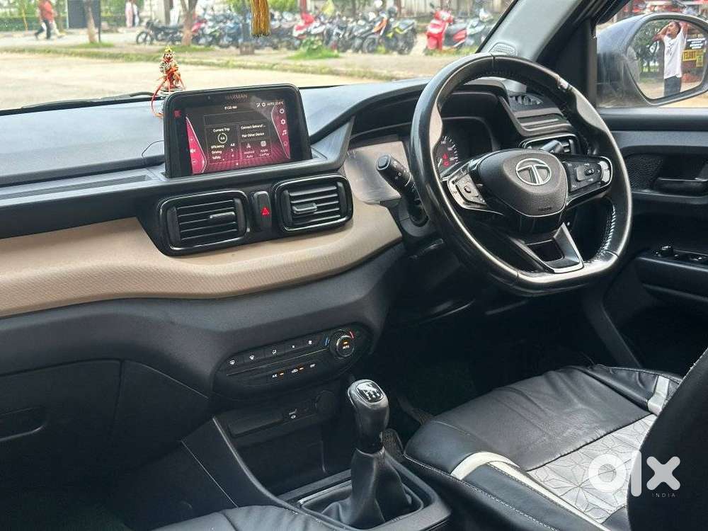 Tata Punch 1.2 Revotron Creative Mt Kaziranga Edition, 2022, Petrol