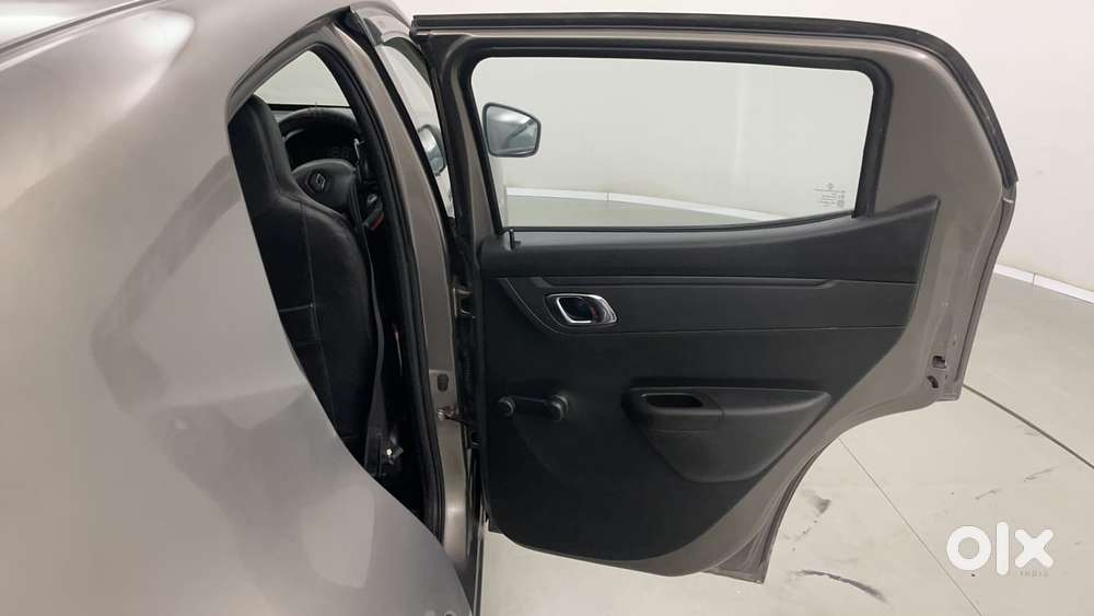 Renault Kwid 2019-ongoing 1.0 Rxt Amt (o), 2019, Petrol