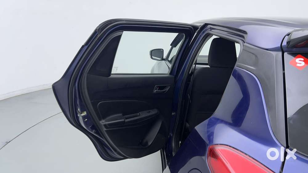 Maruti Suzuki Swift Vvt Vxi, 2022, Petrol