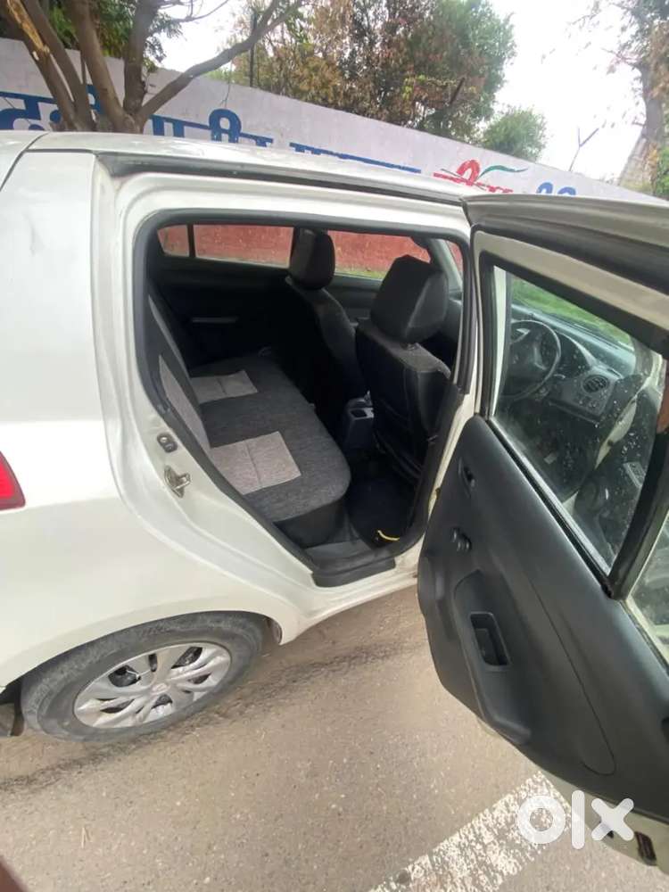 Maruti Suzuki 2011 With 75000 Km Driven Lene Wale Msg Kre