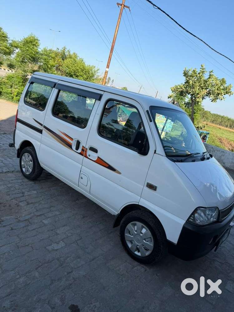 Maruti Suzuki Eeco 2022 Cng & Hybrids Well Maintained