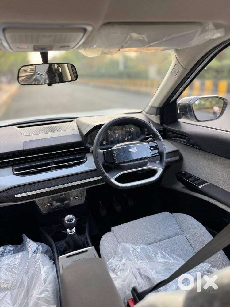 Tata Sierra Std, 2026, Petrol