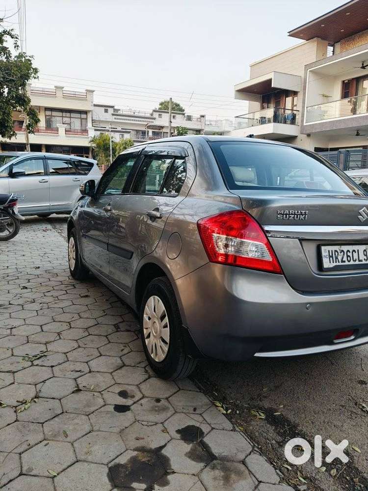 Maruti Suzuki Swift Dzire 1.2 Vxi Bsiv, 2014, Petrol