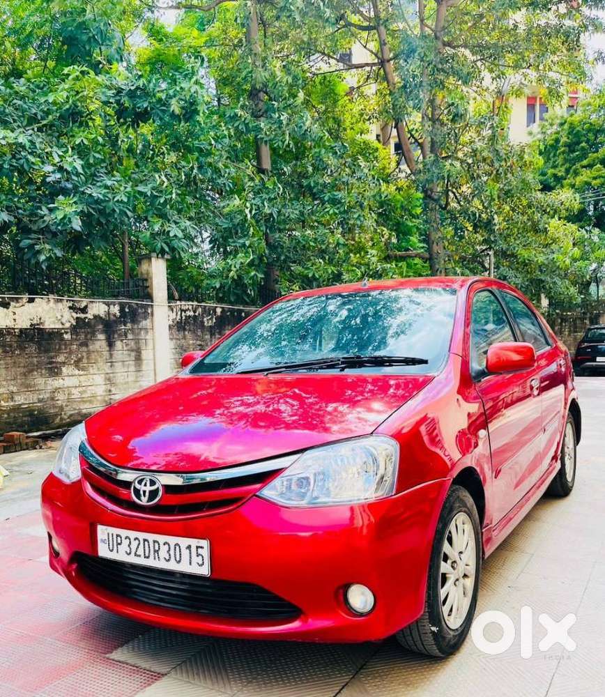 Toyota Etios Cross 1.2l G, 2011, Petrol