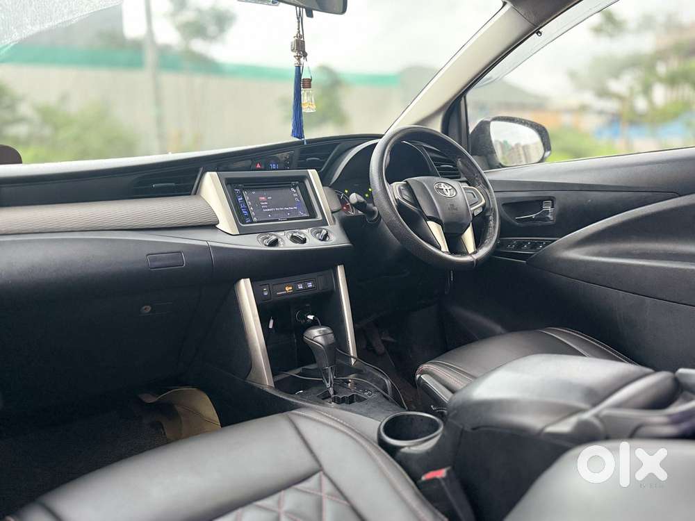 Toyota Innova Crysta 2.8 Gx At 8s, 2016, Diesel
