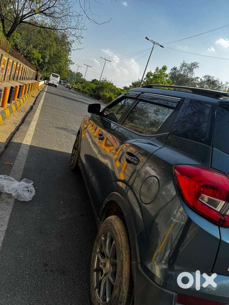 Mahindra Xuv300 2022 Car