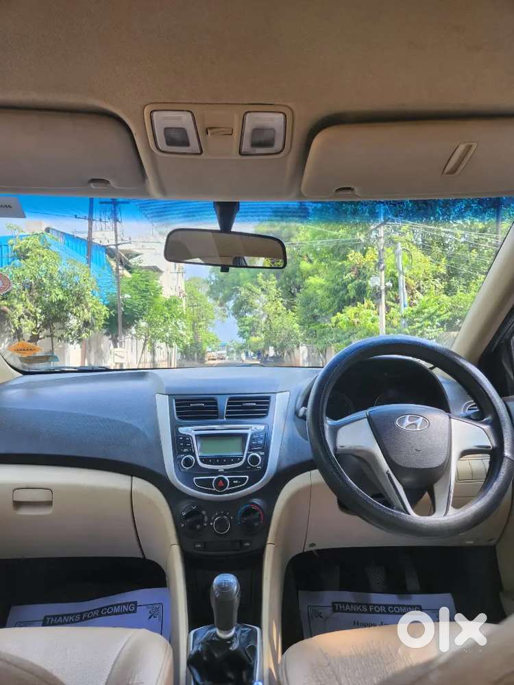 Hyundai Verna 2012