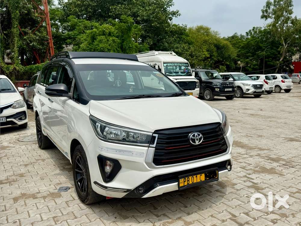2022 Toyota Innova Crysta