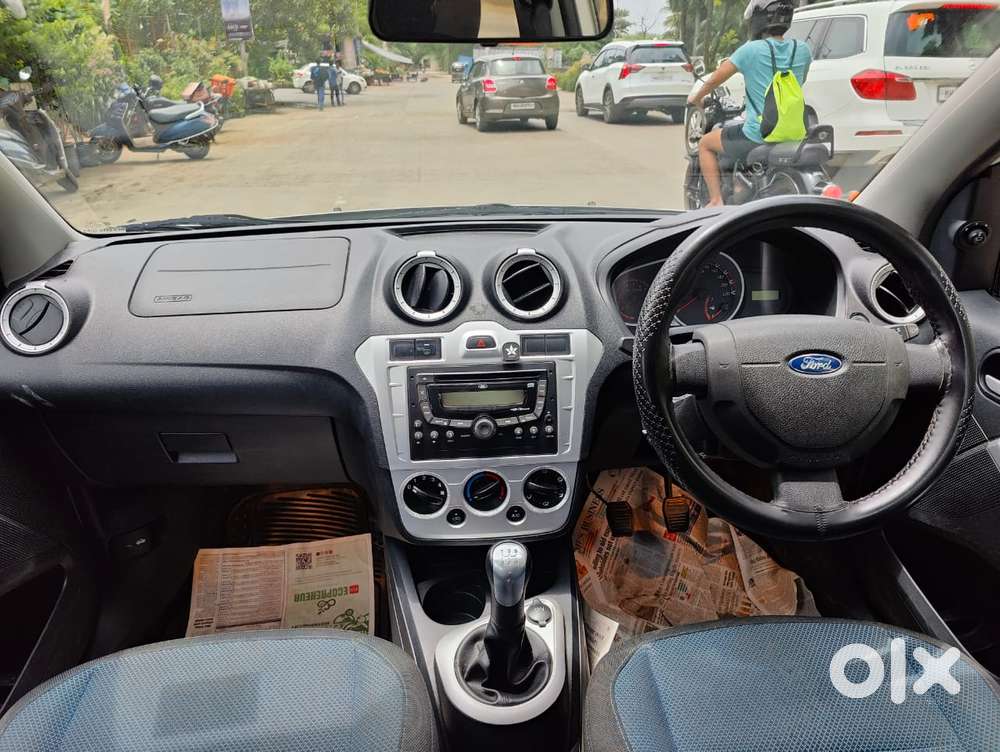 Ford Figo 2012-2015 Petrol Titanium, 2015, Petrol