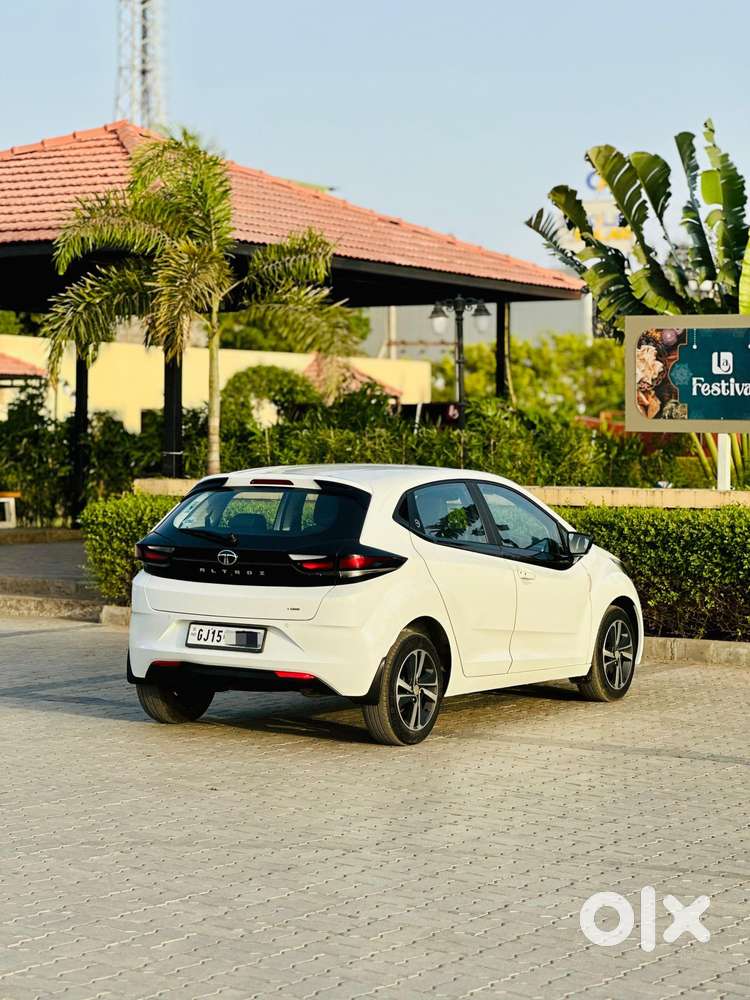 Tata Altroz Xz Icng, 2024, Cng & Hybrids