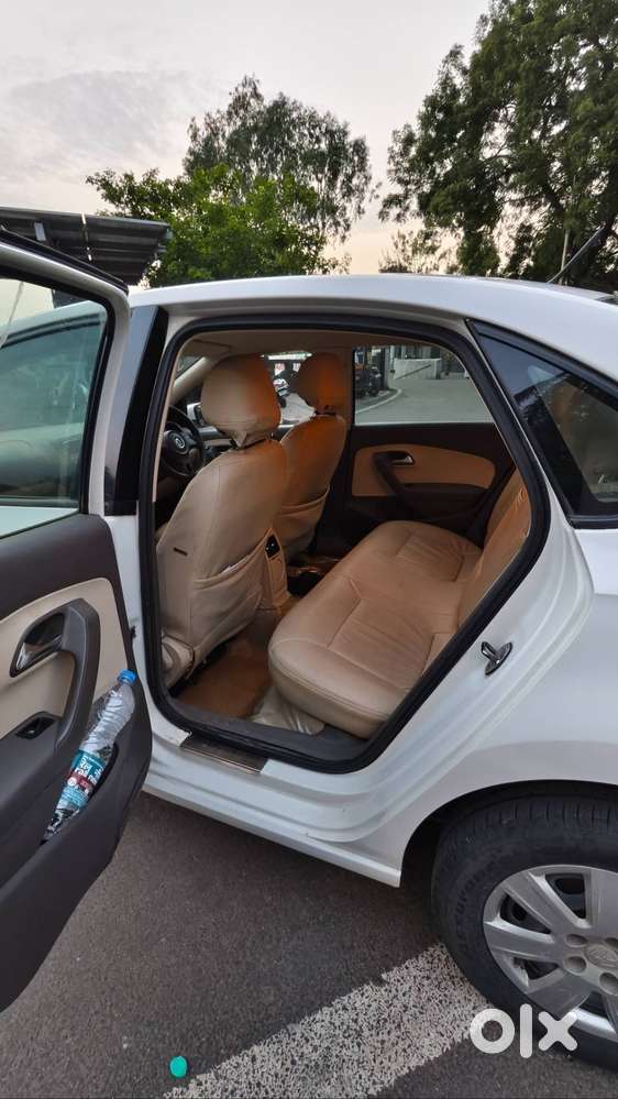 Volkswagen Vento 1.6 Comfortline - 2012  Petrol  Manual