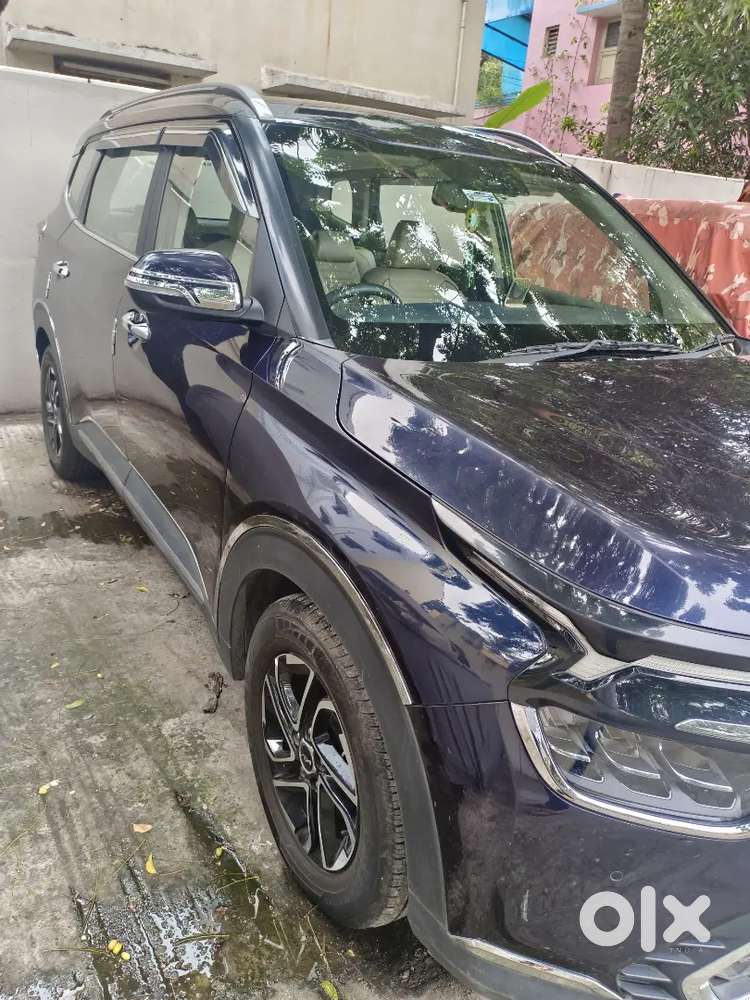 Kia Carens Luxury Plus 2024