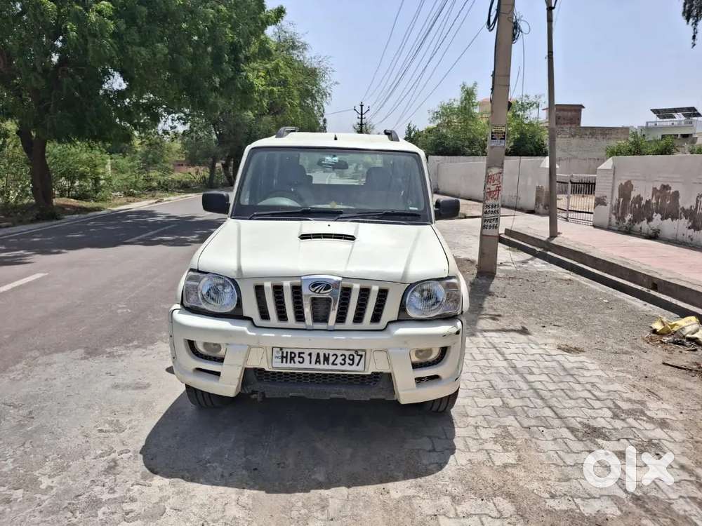 Scorpio Vlx 2011