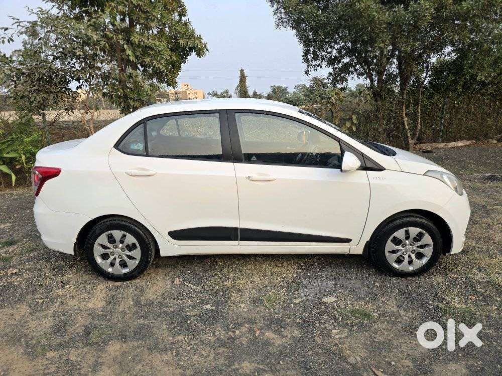 Hyundai Xcent, 2014, Petrol