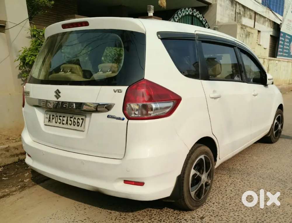 Maruti Suzuki Ertiga 2017