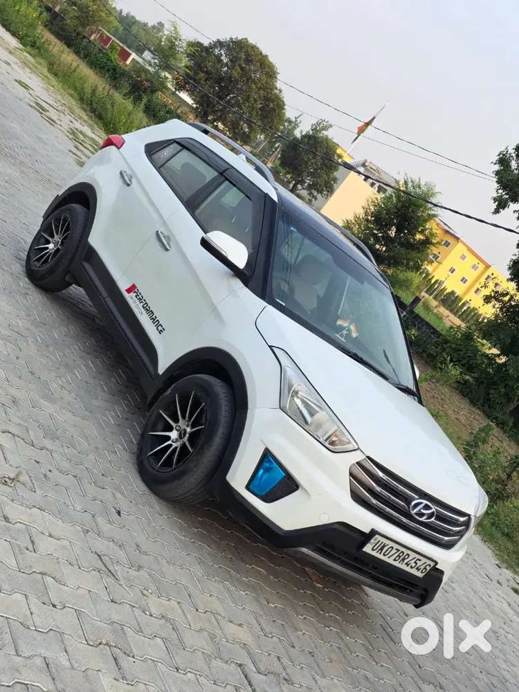 Hyundai Creta S
Diesel 
Music System 
Allow Wheels