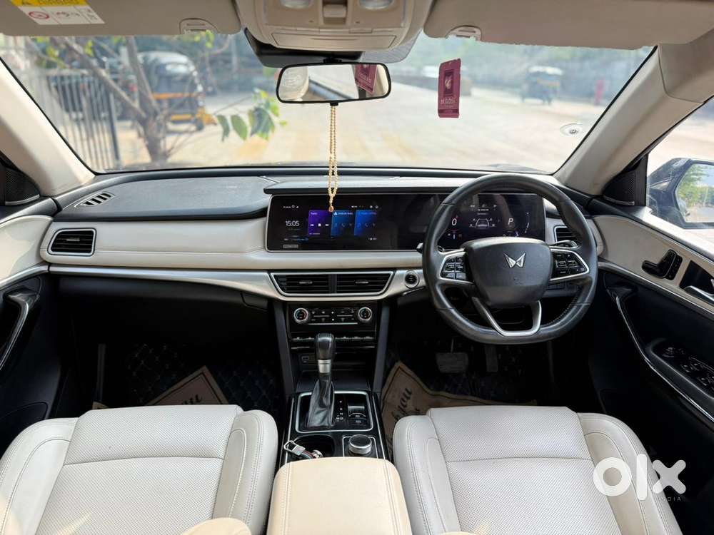 Mahindra Xuv700, 2022, Diesel