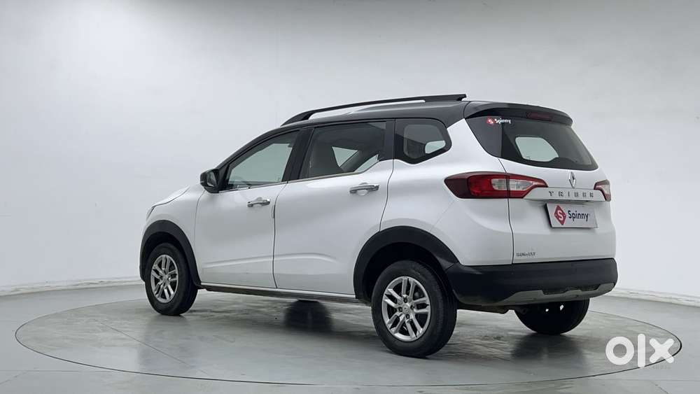 Renault Triber Rxt, 2023, Petrol